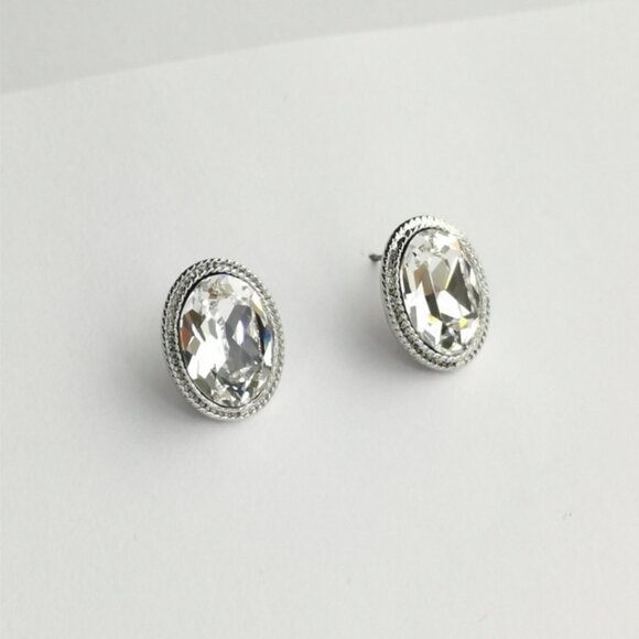 Swarovski Elements clear crystal silver tone stud earrings - Picture 3 of 6